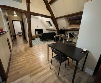 Location Appartement 3 pièces Romorantin-Lanthenay (41200) - Centre bourg