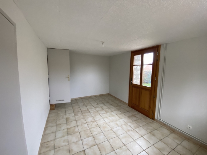Location Appartement 5 pièces Byans-sur-Doubs (25320)