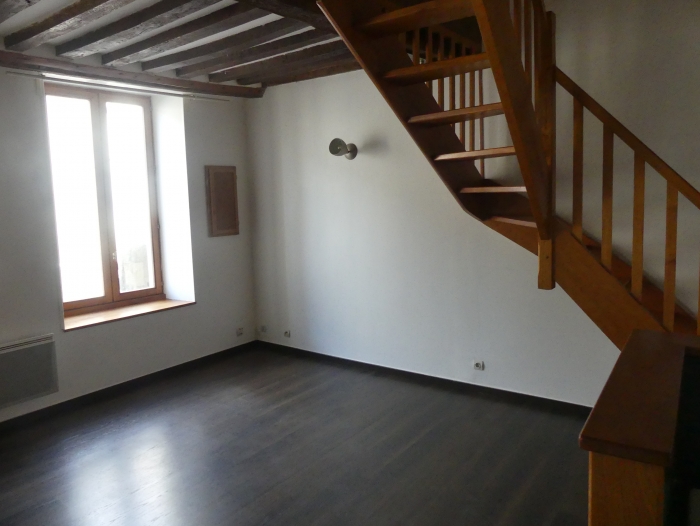 Location Appartement 3 pièces Bayeux (14400) - 31 rue de la cave 