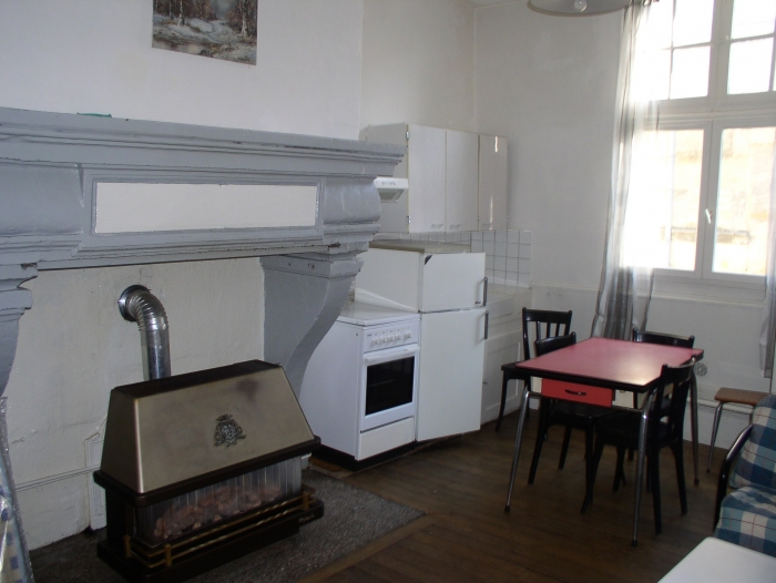 Location Appartement meublé 1 pièces Bar-le-Duc (55000) - Ville Haute