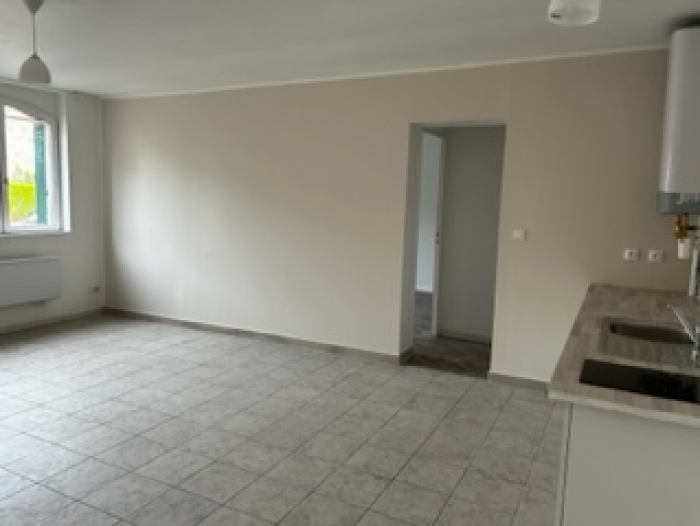 Location Appartement 2 pièces Saint-Quentin (02100)