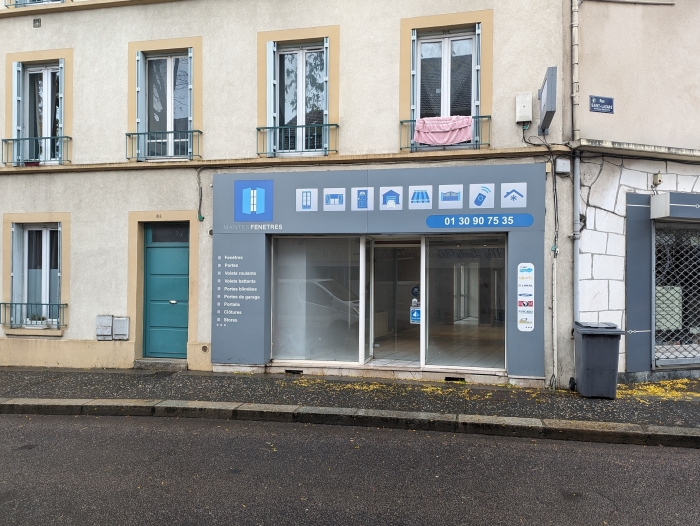 Location Local commercial  pièce Mantes-la-Jolie (78200) - centre-ville
