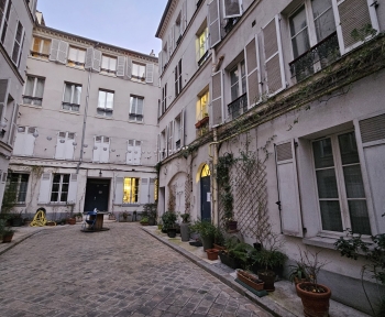 Location Appartement 2 pièces Paris 11ème arrondissement (75011) - PARIS 11EME FOLIE MERIICOURT
