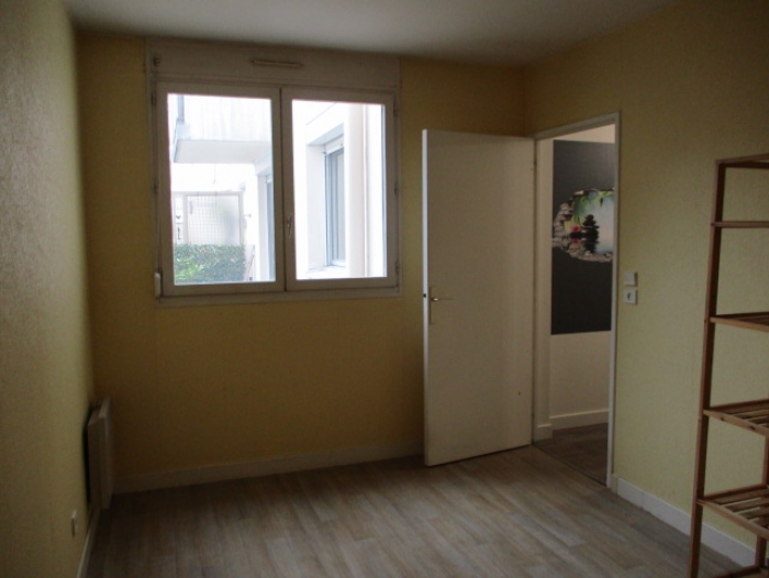 Location Appartement 2 pièces Reims (51100) - 113 B rue de Vesle (1er étage)