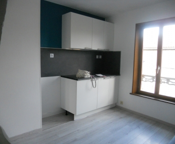 Location Appartement 4 pièces Givry-en-Argonne (51330) - avec jardin