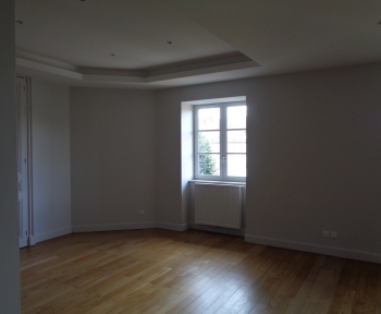 Location Appartement 6 pièces Villefranche-sur-Saône (69400)