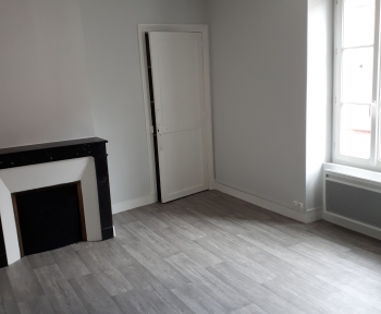 Location Appartement 2 pièces Étampes (91150) - Quartier Saint-Pierre