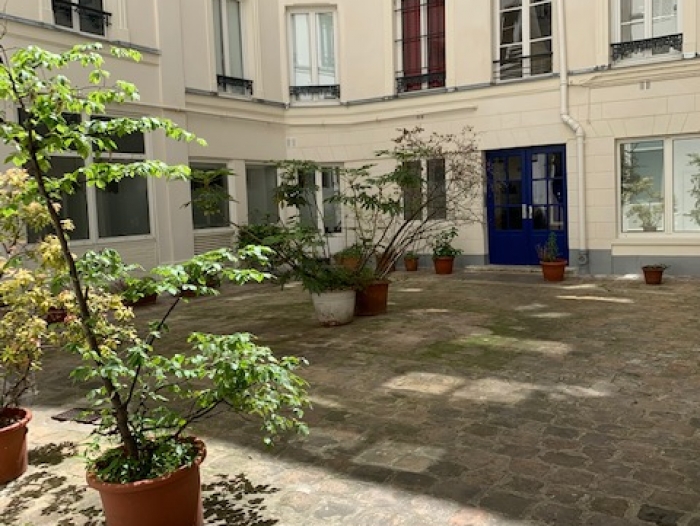 Location Appartement 2 pièces Paris 10ème arrondissement (75010) - PARIS GARE DE L'EST
