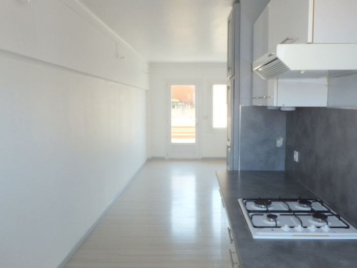 Location Appartement avec balcon 3 pièces Béziers (34500) - rue d'Arcol