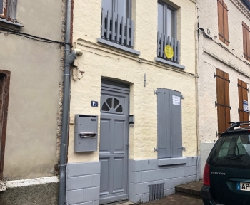 Location Appartement 2 pièces Auxi-le-Château (62390) - Rue de l'Eglise
