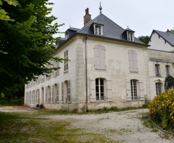 Location Maison 11 pièces Montgenost (51260) - village