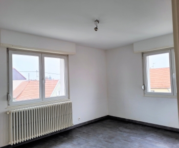 Location Appartement 5 pièces Sermersheim (67230)