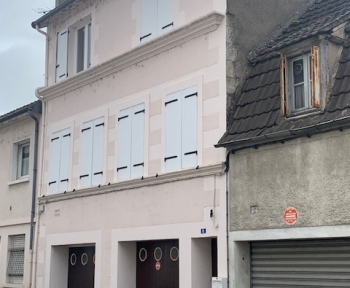 Location Maison de ville 4 pièces Cosne-Cours-sur-Loire (58200) - Centre-ville