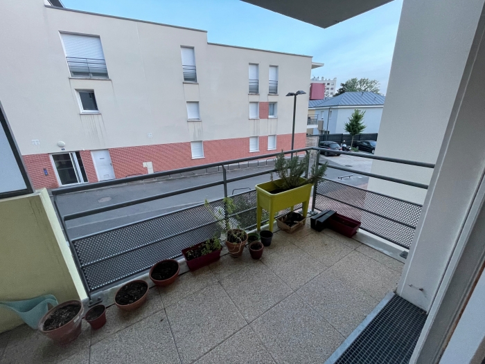 Location Appartement avec terrasse 3 pièces Tours (37000) - République