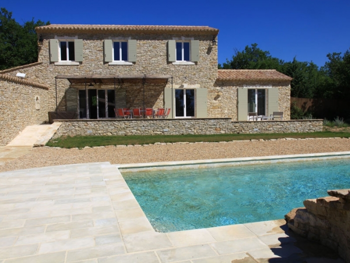 Location Maison avec piscine 6 pièces Saint-Marc-Jaumegarde (13100)